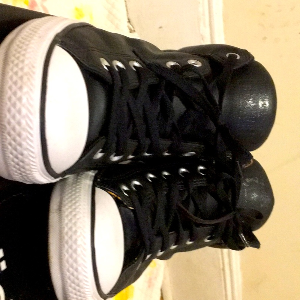COPY - Converse - Picture 2 of 7